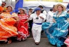 Traditional Clothing in El Salvador: 1A Glimpse Into Cultural Heritage Traditional Clothing in El Salvador